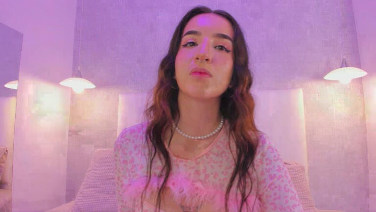 ElizabethPaythonn's Streamate show and profile