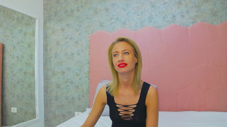 DeliaMarlow's Streamate show and profile