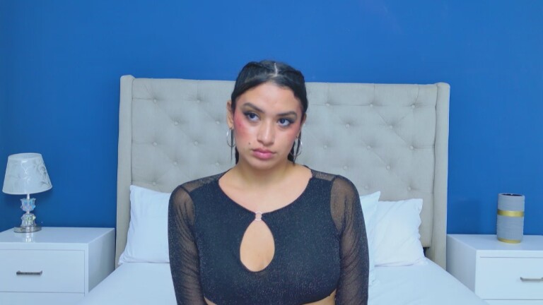 AdalinaVera's Streamate show and profile