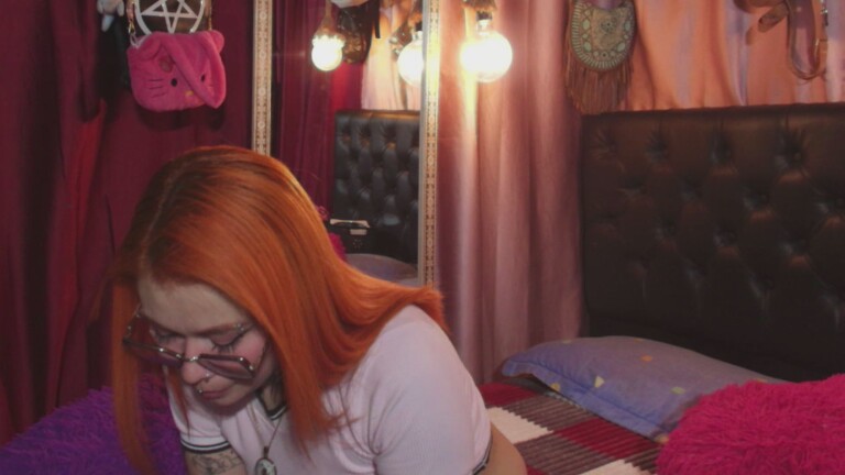 Neicaru's Streamate show and profile