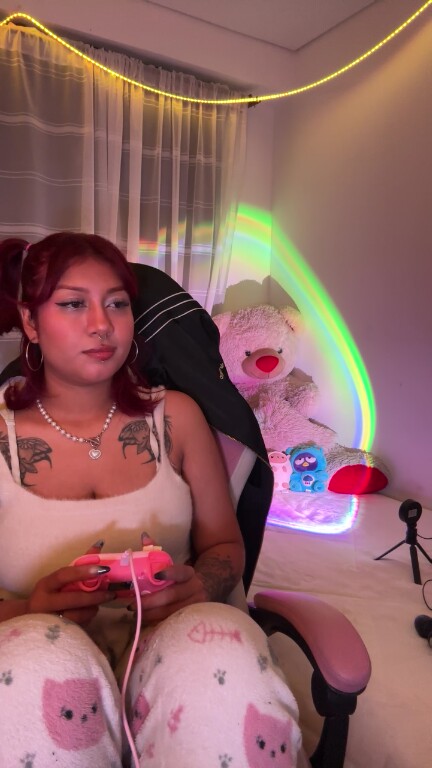 Ameliees's Streamate show and profile