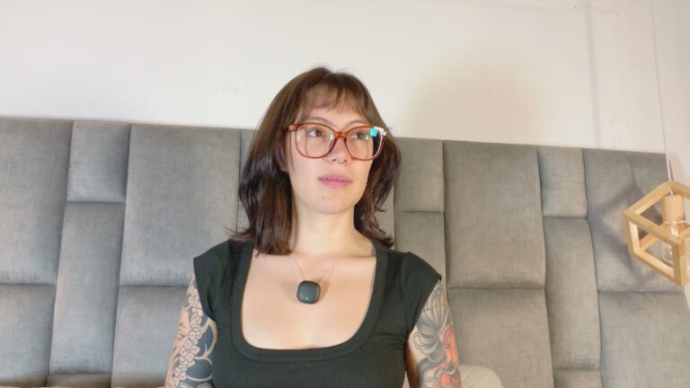 Isabella_Stewart's Streamate show and profile