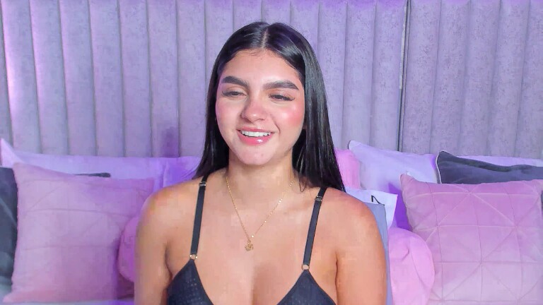 SamiLewis's Streamate show and profile