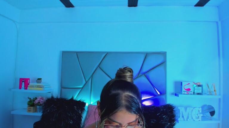 MelissaGolden's Streamate show and profile