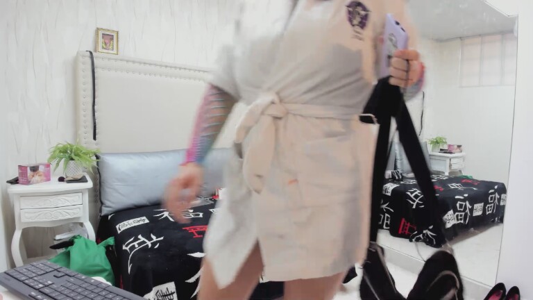 EmmaWatss's Streamate show and profile