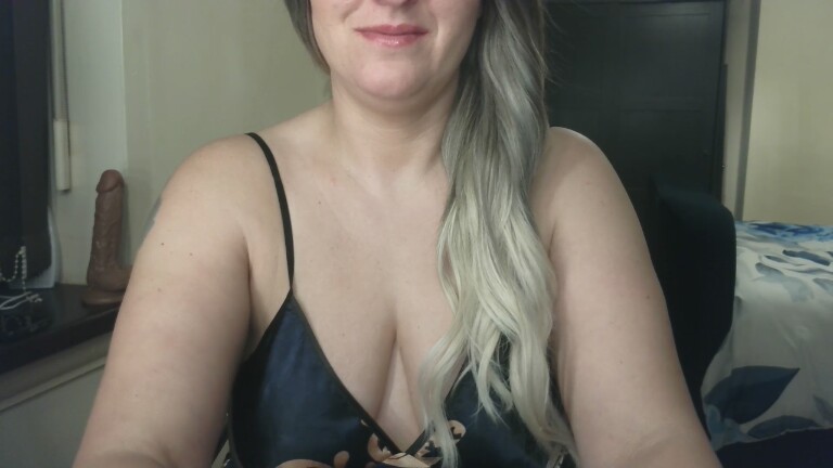 PerfectPage's Streamate show and profile