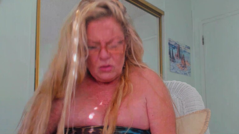 amberxxx's Streamate show and profile