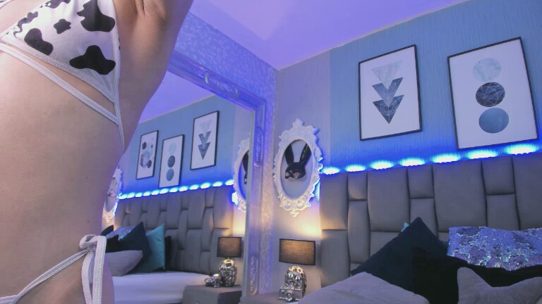 VioletaLopez's Streamate show and profile