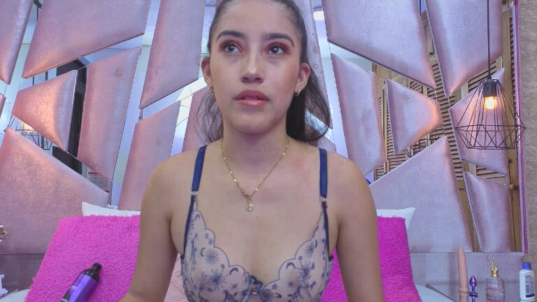 AbbyBenet's Streamate show and profile