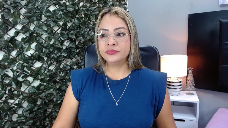 Laureen_Steele's Streamate show and profile