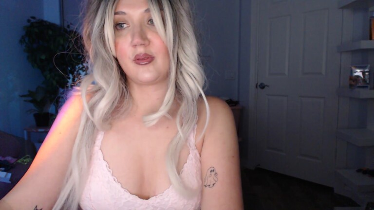 GoddessEmmy's Streamate show and profile