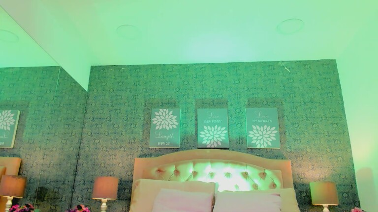 MierukoTsuki's Streamate show and profile