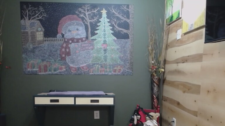 Adrianna_4u's Streamate show and profile