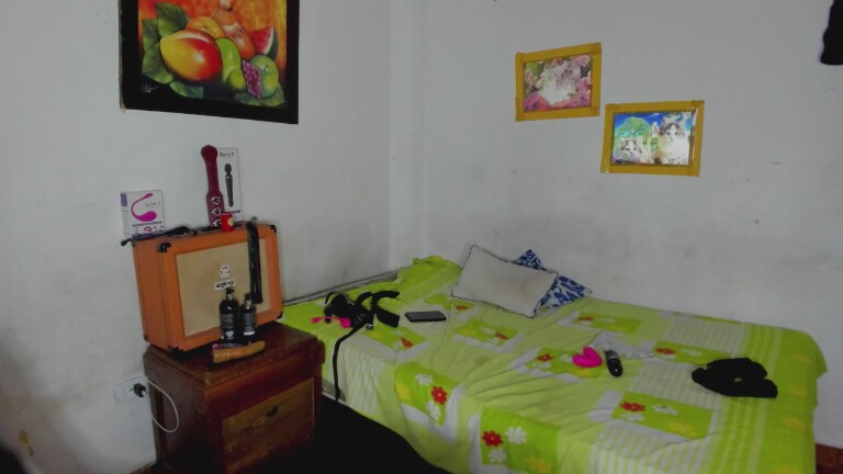 Natalie_Porter's Streamate show and profile