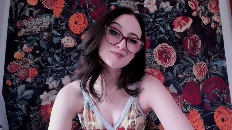 KatieLenore's Streamate show and profile