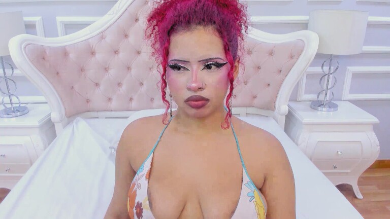 IdunBrunette's Streamate show and profile