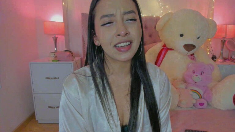 AlexandraWinterr's Streamate show and profile