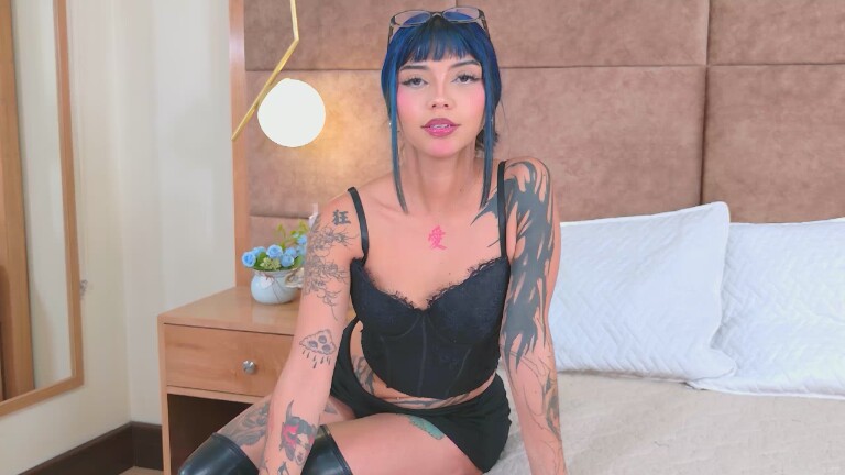 AlanaPierce's Streamate show and profile