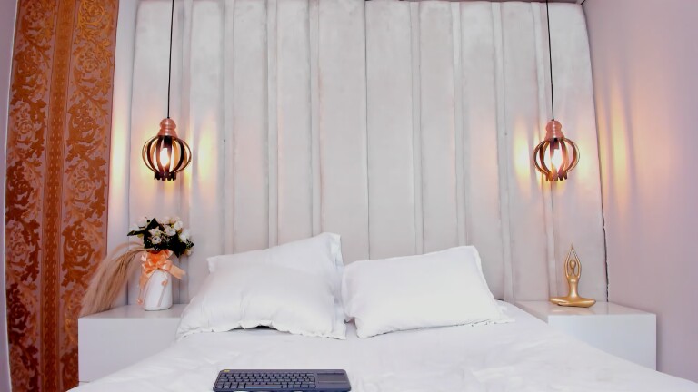 JulietaFontana's Streamate show and profile