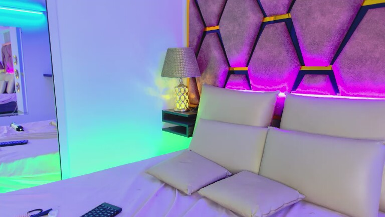 Madisson_Jaramillo's Streamate show and profile