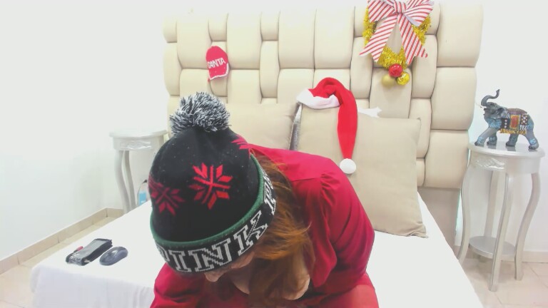 Kharhaa's Streamate show and profile