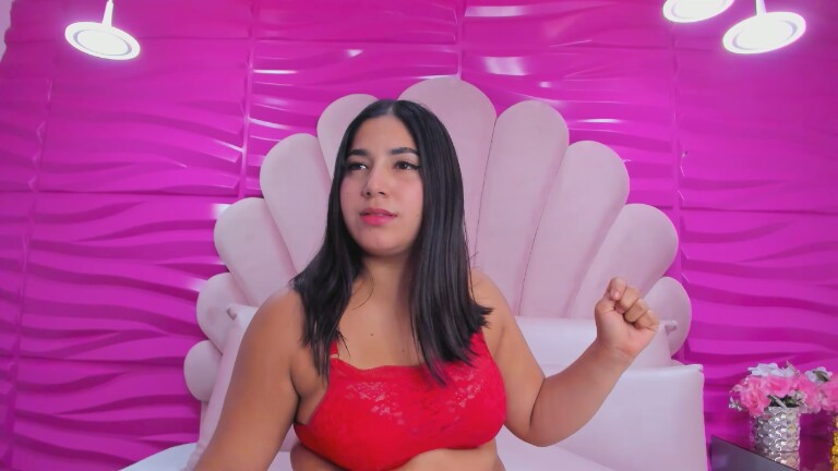 SophieLanne's Streamate show and profile