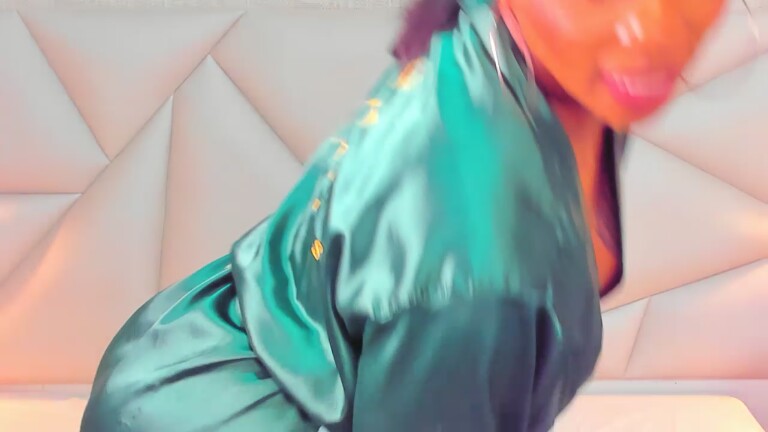 TyraaLambert's Streamate show and profile