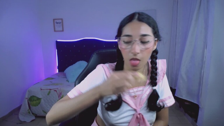 inocentluna's Streamate show and profile