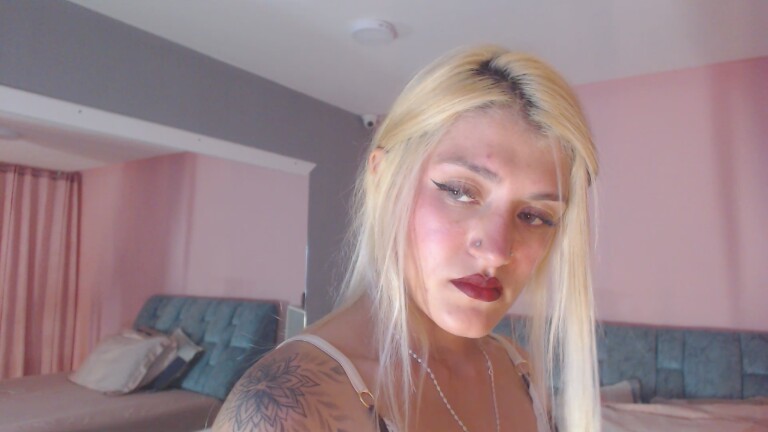 Camila_Cox's Streamate show and profile