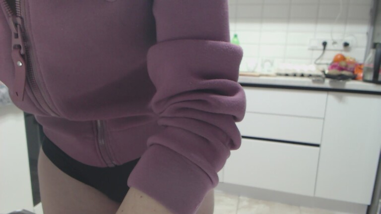 Charlotte88's Streamate show and profile