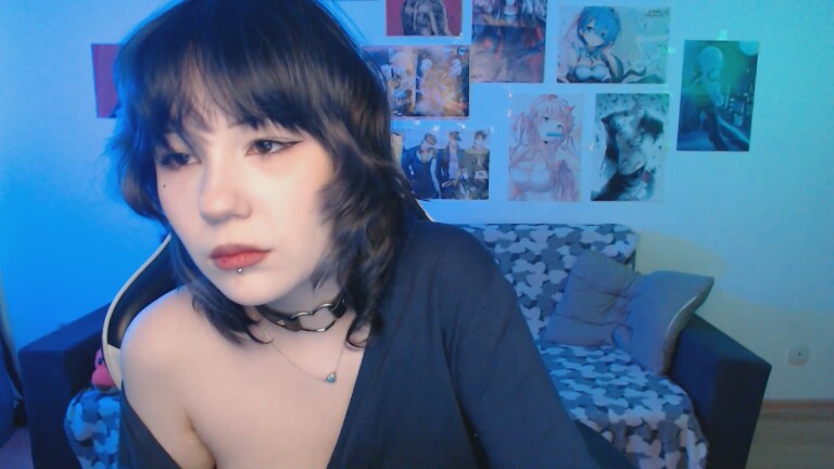 Minatyan18's Streamate show and profile