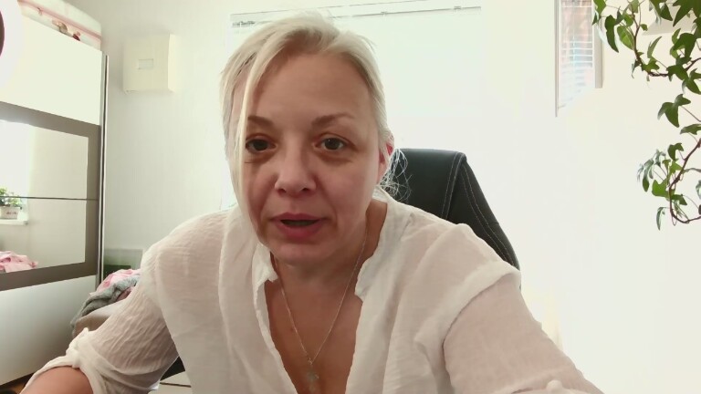 LinsyKim's Streamate show and profile