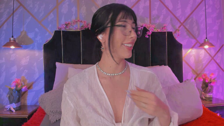 VioletaParr's Streamate show and profile