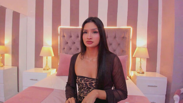 AuraClark's Streamate show and profile