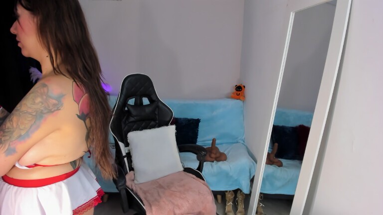 NatalieSaenz29's Streamate show and profile