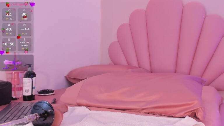 allyson_petite's Streamate show and profile