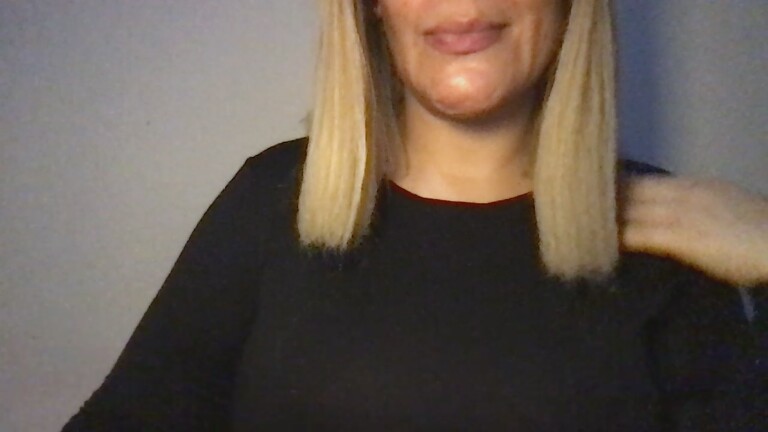 MistressLouUK's Streamate show and profile