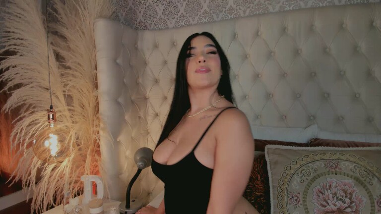 Dannah_Gomez's Streamate show and profile