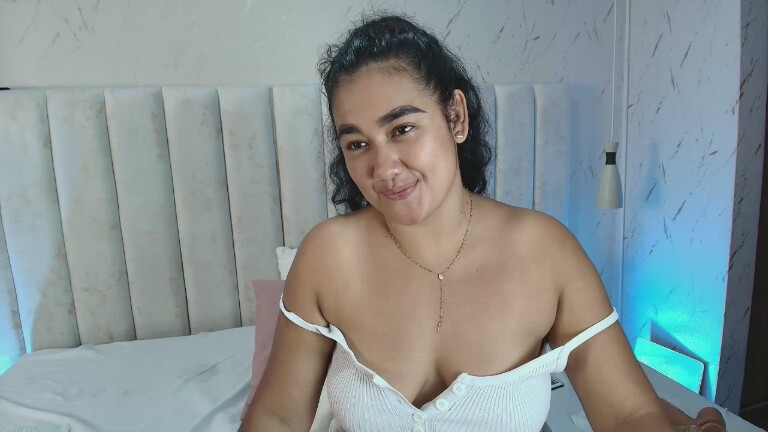 BETTY_BOOGB's Streamate show and profile