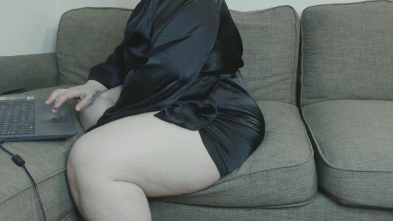 LilMissLaylah's Streamate show and profile