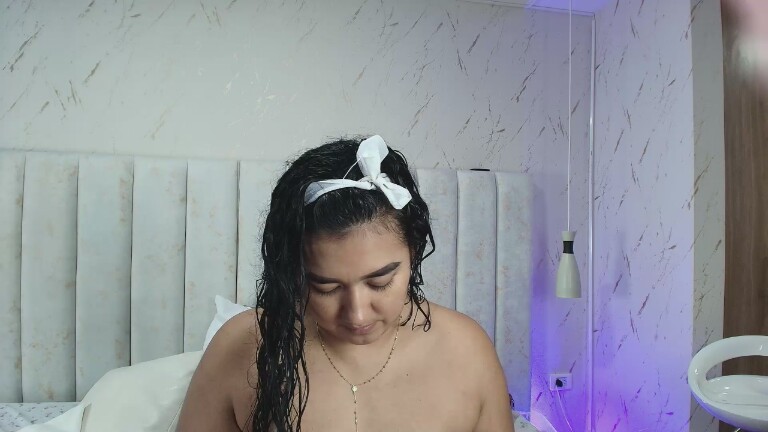 BETTY_BOOGB's Streamate show and profile