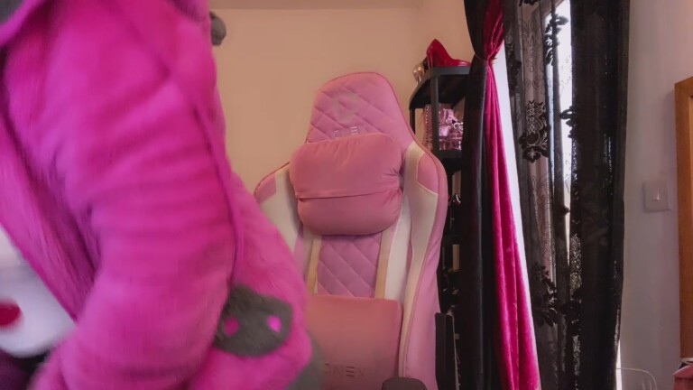 GoddessKisica's Streamate show and profile