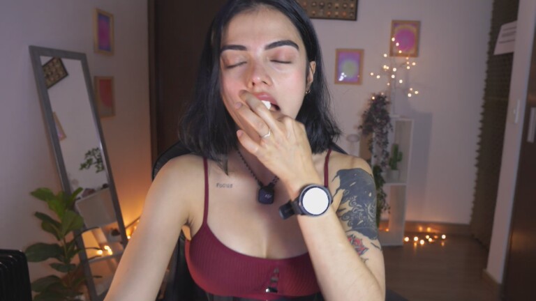 AlissonnovaXX's Streamate show and profile