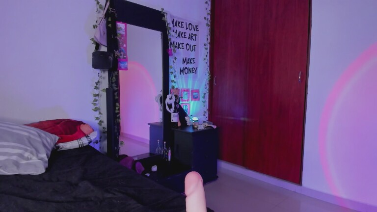 littlekaylaa's Streamate show and profile