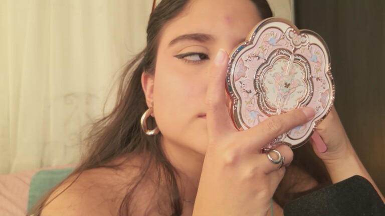 HaileyBunny_18's Streamate show and profile