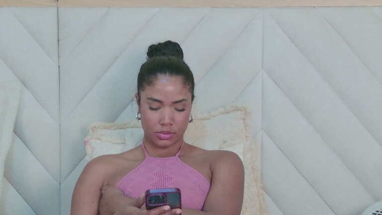 KarinaSanz's Streamate show and profile