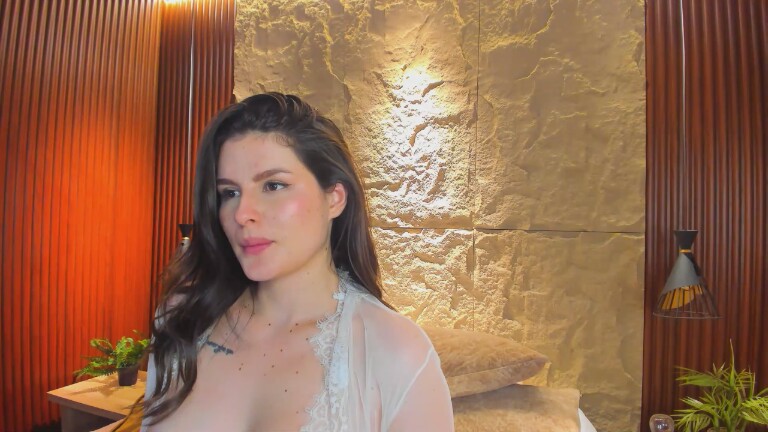 ArianaMartinez's Streamate show and profile