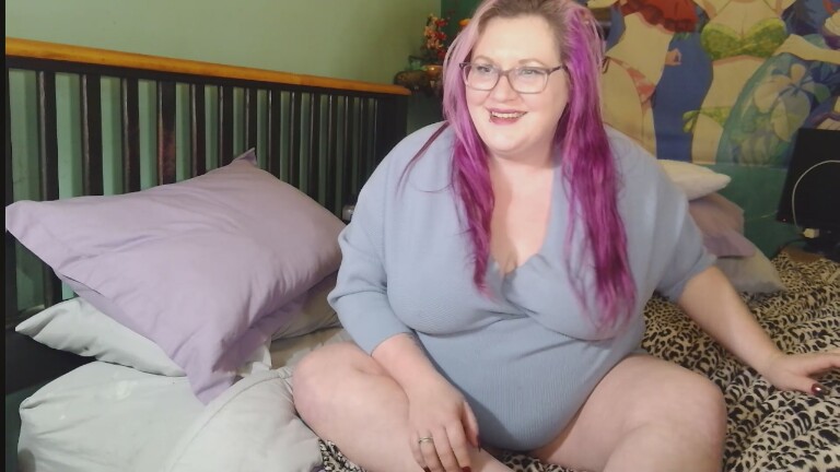 LuxieLuna's Streamate show and profile