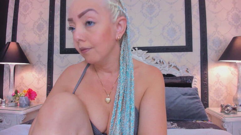 MadisonBecker's Streamate show and profile