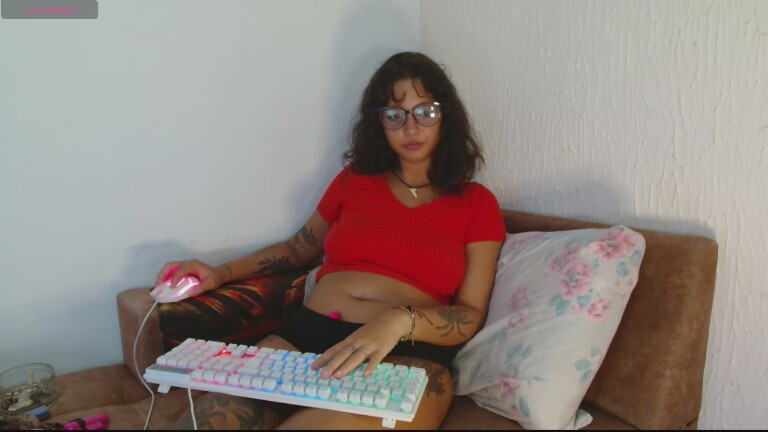 MyaMillor's Streamate show and profile